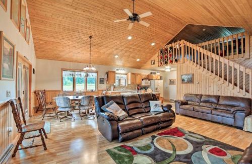 Rapid River House | Rapid River Log Cabin w/Loft on 160 Scenic Acres
