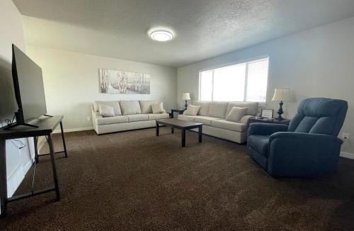 Roy House | Ray's Place