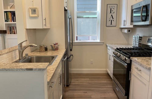 Eastsound House | Recently built Townhouse in Eastsound, walk everywhere!