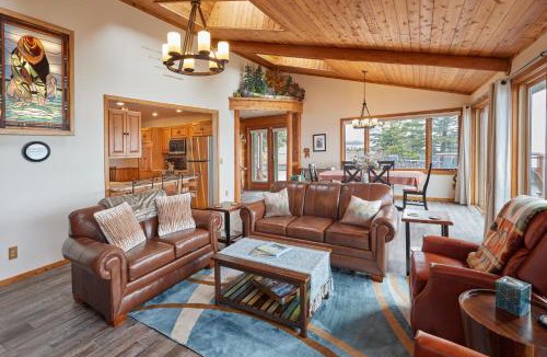 Schroeder House | 'Reflections' Cabin on Lake Superior - Near Lutsen