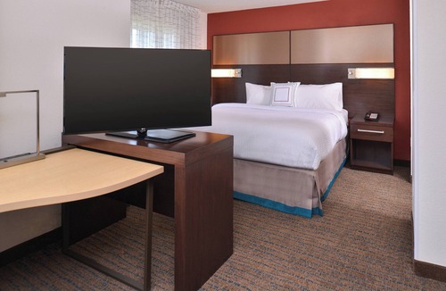 Southwest Area Hotel | Residence Inn Cedar Rapids South