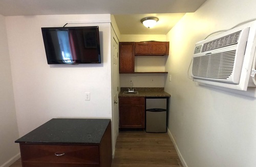 Elizabeth Hotel | Rest Inn - Elizabeth