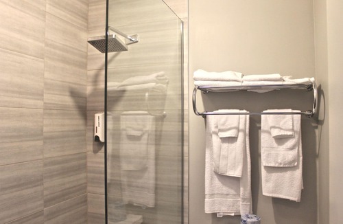 Metabetchouan Hotel | Restaurant-Motel le Rond-Point