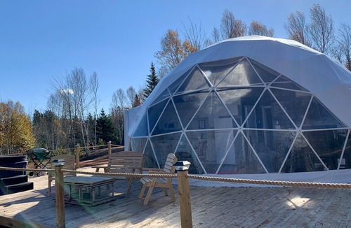 Cardigan Cottage | River view geodesic dome with private hot tub and beach access