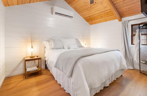 Bozeman Apartment | Riverfront Cabin right Outside of Bozeman