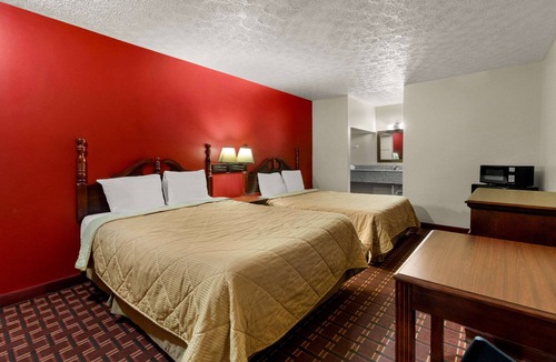 Dickson Hotel | Rodeway Inn Dickson