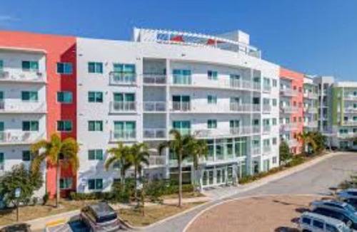 Pompano Beach Apartment | Romantic Spanish villa