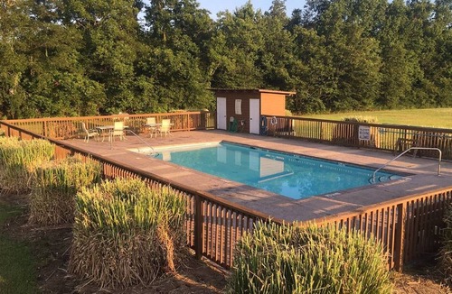 Floyd Dale House | Rustic charm meets Southern elegance for the most unforgettable events