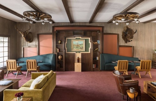 Jackson Hotel | Rustic-Chic Room with Pool Access & Courtyard Views