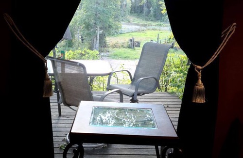 Parkland County Cabin | Rustic Countryside Cabin with Amazing Views in Parkland County, Alberta
