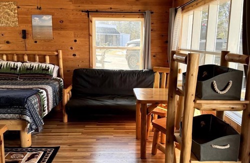 Millersburg Cabin | Rustic Luxury with Pets: Pet-Friendly Glamping in Ocqueoc Township, Michigan