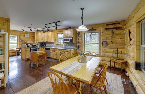 Tustin Cottage | Rustic Tustin Cabin on 7 Acres w/Fire Pit & Porch