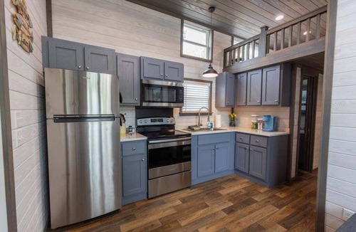 Dover House | Salt Shack