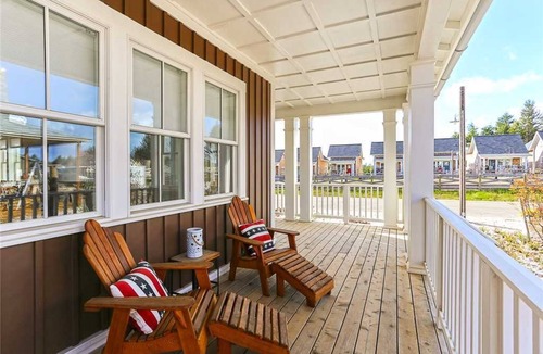 Seabrook House | Seabrook's Shifting Gears, a spacious 3-bedroom home!