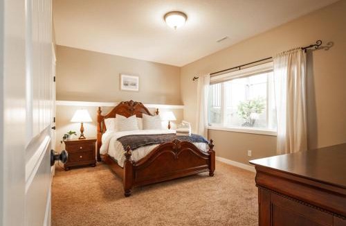 South Lethbridge Apartment | Serenity suite