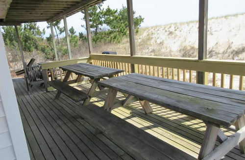 Ship Bottom Apartment | Ship Bottomocean front first floor duplex