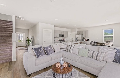 Lebanon House | Single home