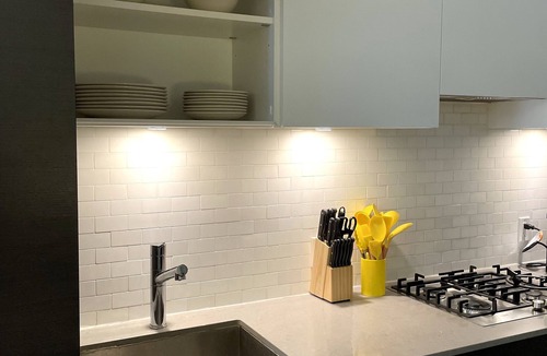 Junction Triangle Condo | Spacious 1br/2bd Luxury Condo in Toronto