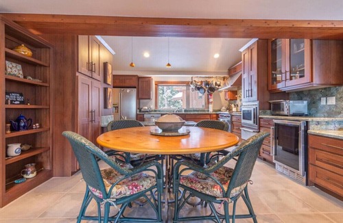 Alpine Meadows House | Spacious 5 BR/4.5 BA Alpine Meadows Getaway!