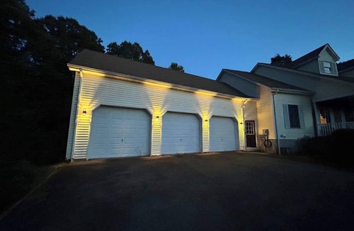 Cream Ridge House | Spacious 6 Bedroom Country Retreat in Cream Ridge