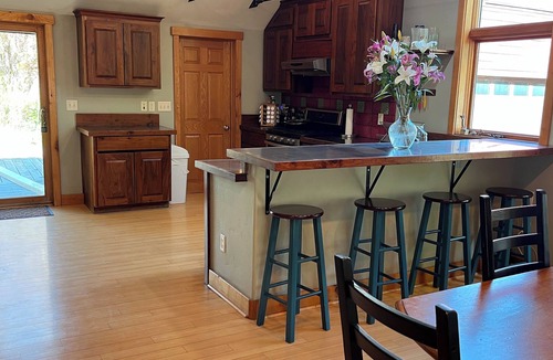 Jackson House | Spacious E. Jackson home with "Hike-In Hike-Out" access to Cache Creek Trails!