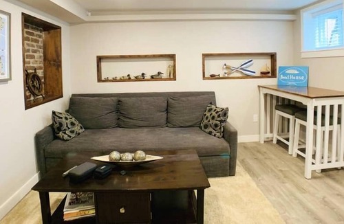 Green Lake Apartment | Spacious hideaway spot on Greenlake