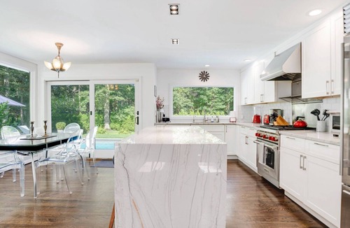 Springs House | Spacious Open Floor Plan, Close to Three Mile Harbor, Minutes from Ocean,.