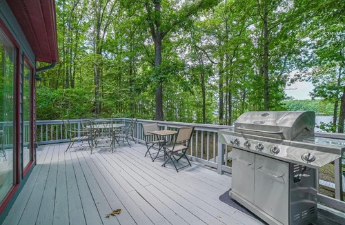 Bumpass House | Spacious pet friendly waterfront house with patio & grill
