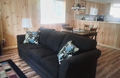 Traverse City House | Spacious Up North Cottage Nested in the Tall Timbers