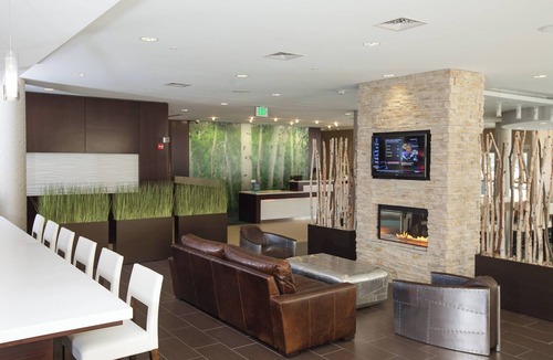 Bloomington Hotel | SpringHill Suites by Marriott Bloomington