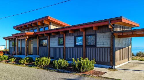 Sequim House | SQ Waters-Edge