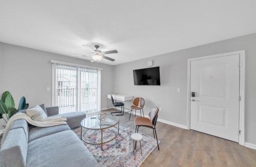 New Albany Apartment | Stonecrest 623, 2Bd Apt I Free Parking I Pool