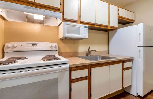 Indianapolis Hotel | Studio 6 Corporate Extended Stay Indianapolis, IN - North Carmel