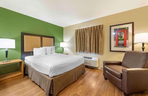Indianapolis Hotel | Studio 6 Corporate Extended Stay Indianapolis, IN - North Carmel