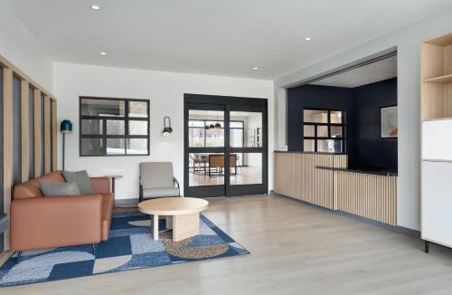 Jackson Hotel | StudioRes by Marriott Jackson, TN