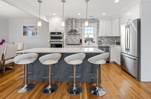Point Pleasant Beach House | Stunning Point Pleasant Beach 6BR 5Bath Ocean Front Home - Heated Inground Pool