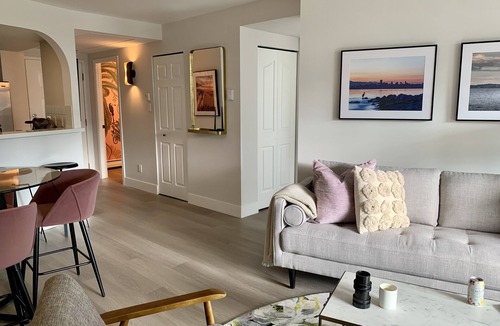 Gastown Apartment | Stylish, comfy, executive suite in Downtown Vancouver