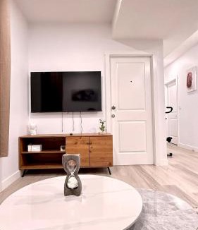 Southwest Calgary Apartment | Stylish Private Suite, Free Parking and Wi-Fi