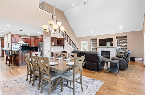Allenton House | Sunrise Views + Fire Pit | Near Six Flags
