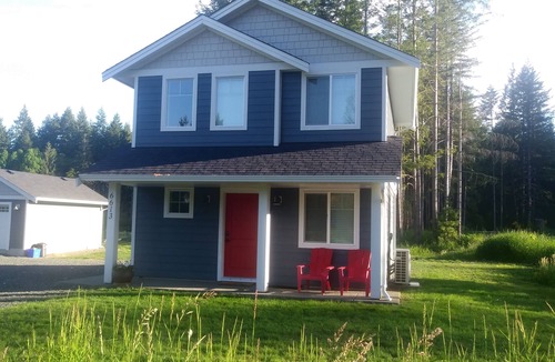 Merville House | The Blue Roost - a great stay awaits you!