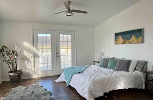 Tuttle House | The Perch Riverfront on 40 acres