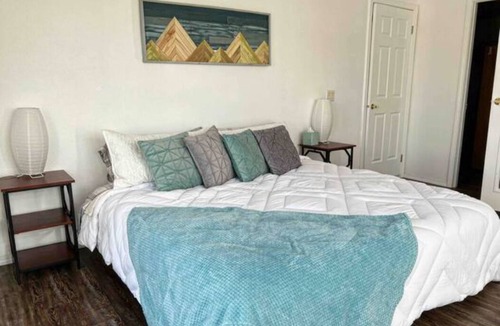 Tuttle House | The Perch Riverfront on 40 acres