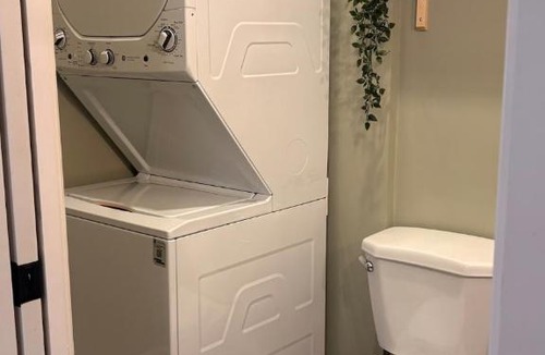 Kitchener Apartment | The Walnut on Victoria Park - 2 Bed 1 Bath