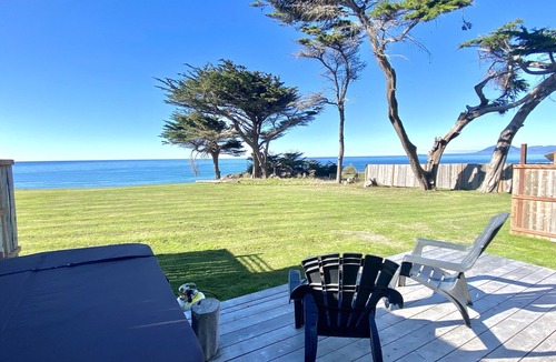 Gold Beach House | The Whale