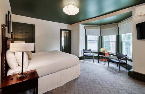 Lenox Hotel | The Whitlock