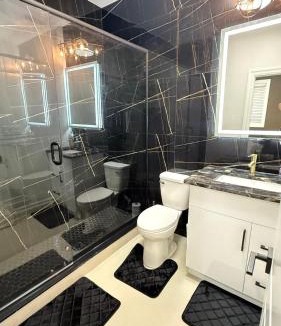 Bridgeview Apartment | The Windsor Mainstay
