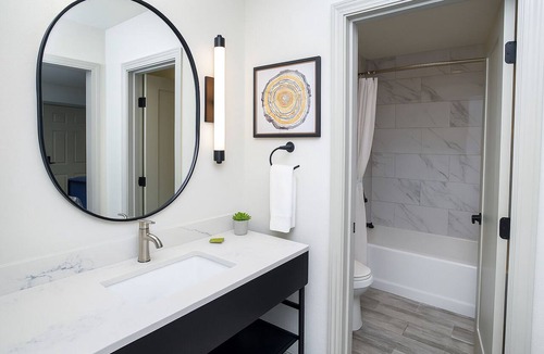 Willits Hotel | The Woodrose