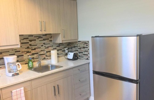 Sunalta Apartment | Three-Bedroom House with Balcony #33 Sunalta Downtown