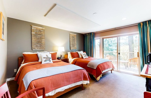 Rosario Condo | Three ocean/mountain view condos with balconies, near Moran State Park