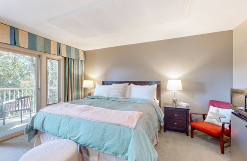 Rosario Condo | Three ocean/mountain view condos with balconies, near Moran State Park
